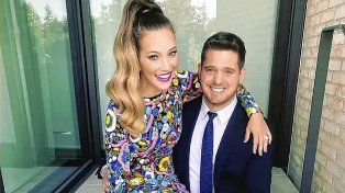 En medio del furor por Casados con Hijos en teatro, Michael Bublé tuvo que tomar una determinante decisión respecto a su futuro con Luisana Lopilato