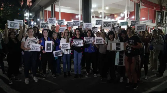 Una de las tantas manifestaciones de amor hacia Virginia en las puertas del HECA