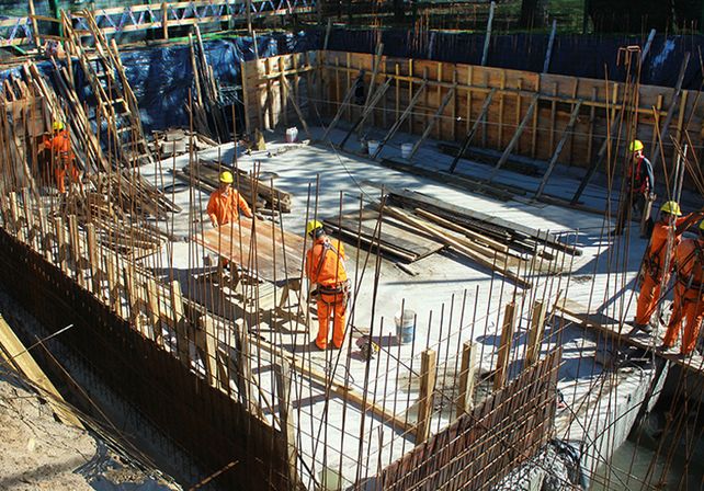 En el noreste de la ciudad avanza la obra del desagüe Llerena
