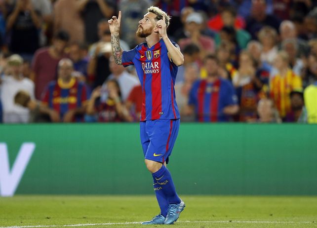 Barcelona goleó a Celtic por 7 a 0, con tres de Messi