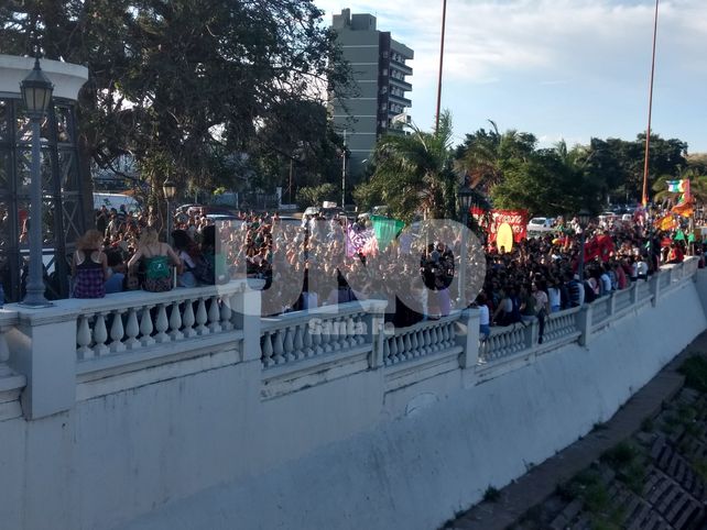 Pañuelazo en la Costanera por la despenalización del aborto
