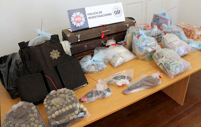 Secuestro de armas y municiones en un allanamiento realizado en Santa Fe.