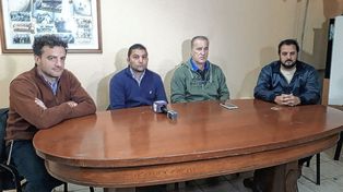 Leonidas Bonaveri, presidente de la Liga Santafesina, brindó una conferencia de prensa por la suspensión de las inferiores.