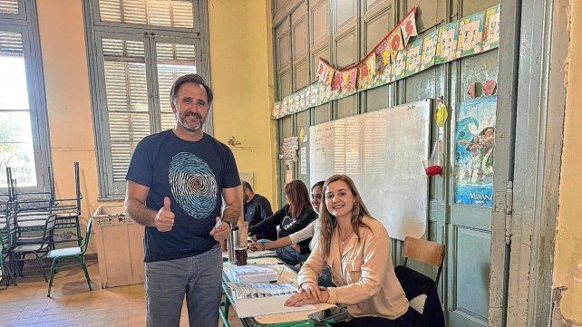 Joaquín Benegas Lynch votó en La Paz y reafirmó su compromiso con la libertad.