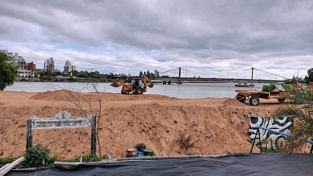 El Club Los Tobas se quedó sin salida al río: denuncian usurpación de tierras y la construcción de un terraplén