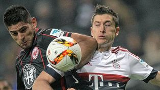 El defensor de Boca que hizo sufrir a Lewandowski.
