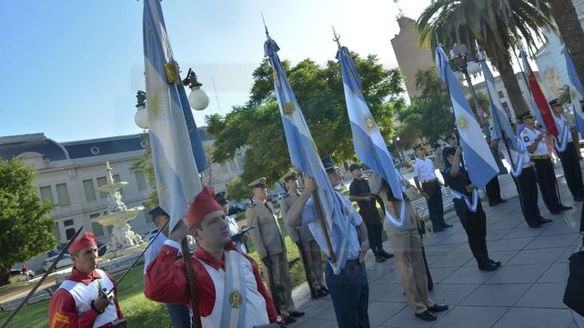 Se realizaron en Paraná los actos conmemorativos por la Batalla de Caseros y el Combate de San Lorenzo