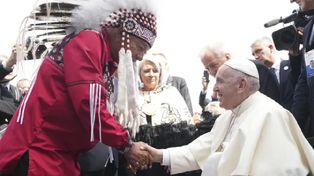 Francisco llegó a Canadá para pedir perdón a los indígenas por abusos en internados cristianos