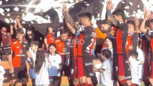 Pasan la escoba en Colón: los nuevos nombres que bajarían al Selectivo