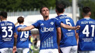 Como lo dio vuelta y venció al Cagliari por 3-1 en la Serie A