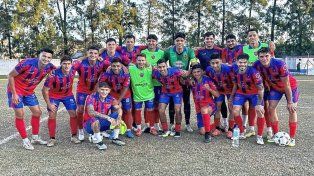 La Perla del Oeste goleó y se mantiene como único líder del campeonato.