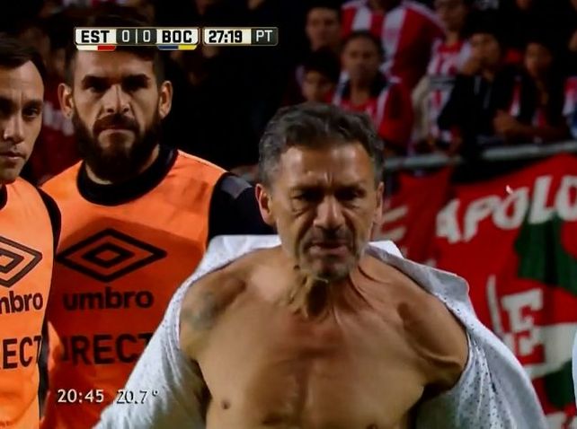 Más allá de las memes, ahora desnudan a Nelson Vivas