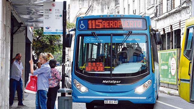 Cuestionan el reparto de las líneas de colectivos