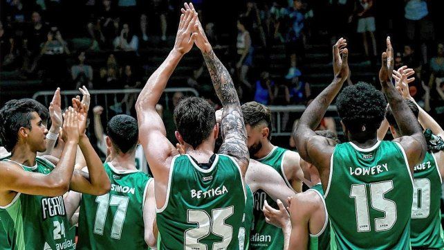 Ferro cerró el año basquetbolístico con un amplio triunfo sobre Oberá TC Ferro cerró el año basquetbolístico con un amplio triunfo sobre Oberá TC