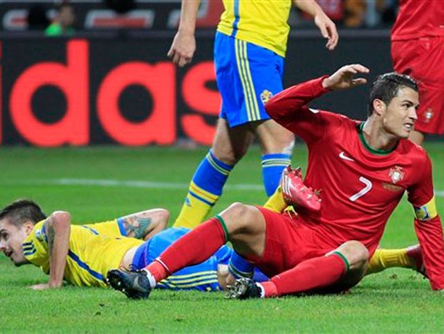 De la mano de Ronaldo, Portugal clasificó al Mundial