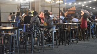 La crisis golpea a todos los sectores y desde el sector gastronómicos hablan de una caída en la rentabilidad del 18%.
