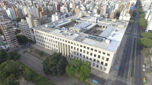 Representantes del Ejecutivo santafesino y de LLA confluirán en los Tribunales Provinciales de Rosario.