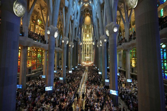El Papa conmemoró la muerte de Antoni Gaudí con una misa en la Sagrada Familia