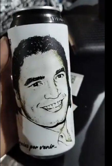 Cayeron por venta de drogas con tributos gráficos a El Pájaro Cantero, ex líder de Los Monos asesinado