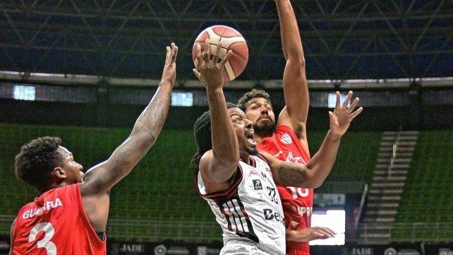 Unión jugó de igual a Igual en Brasilia y perdió en el cierre ante Flamengo