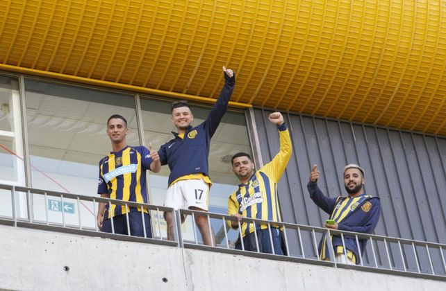 Hinchas de Central desafiaron la distancia y están en Chile