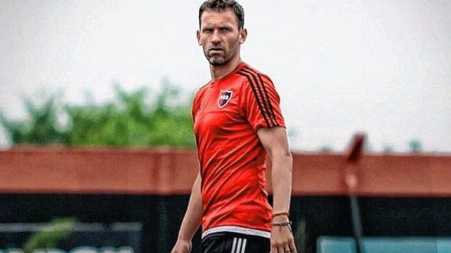 Lucas Bernardi vuelve a Newells para dirigir la Reserva