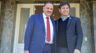 El riojano Ricardo Quintela y el bonaerense Axel Kicillof, dos gobernadores del peronismo partidarios de plantar oposición dura a Milei.&nbsp;
