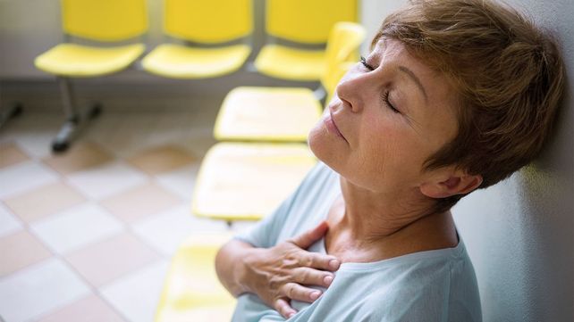 Por qué el corazón de la mujer se vuelve frágil tras la menopausia