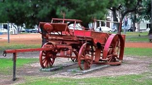 Restaurarán el histórico carro de bomberos de la Plaza San Martín