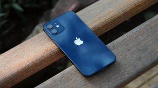 Los celulares iPhone 12 de la empresa Apple fueron investigados por un organismo francés encargado de regular las frecuencias en dispositivos