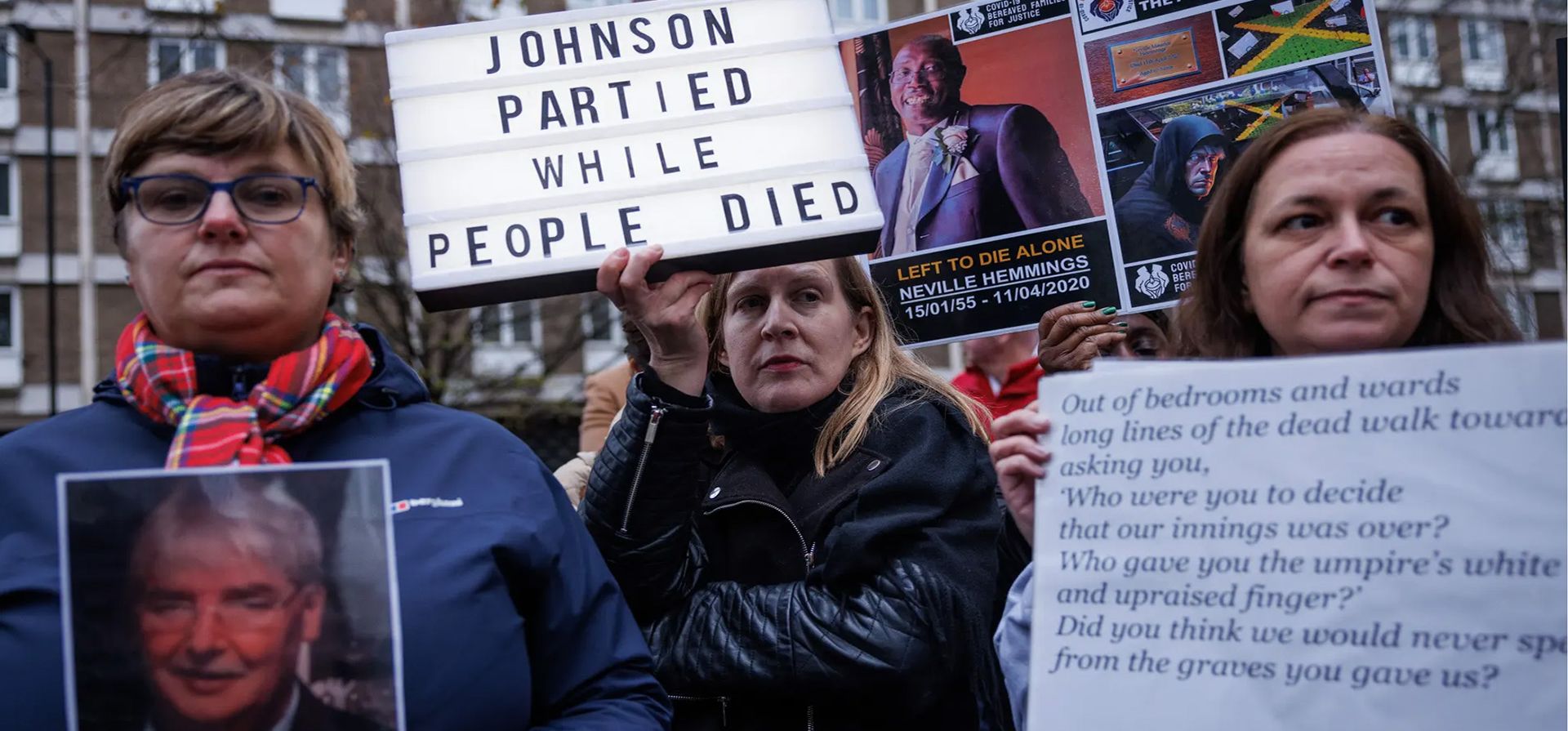 Manifestantes se reúnen frente a la investigación sobre Covid, Londres, Reino Unido. Fotografía: Dan Kitwood/Getty Images Manifestantes se reúnen frente a la investigación sobre Covid, Londres, Reino Unido. Fotografía: Dan Kitwood/Getty Images