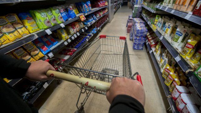 Los santafesinos cada vez usan más las tarjetas de crédito para ir a los supermercados&nbsp;