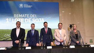 Obras y retenciones: los reclamos que se escucharon en el remate del primer lote de soja