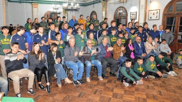 Regatas de Santa Fe celebra los 100 años del waterpolo en la entidad lagunera.