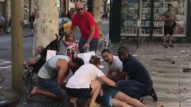 Barcelona, golpeada por el terrorismo en imágenes