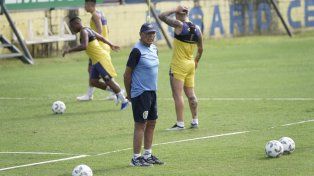 Miguel Angel Russo optó por darles descanso a aquellos futbolistas que venían con muchos minutos encima.