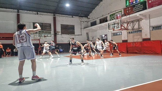 Oficial Prefederal: Unión B da la nota al batir a Rivadavia Oficial Prefederal: Unión B da la nota al batir a Rivadavia