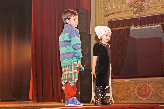 Desfile Showde la  academia de modelos Pre Model