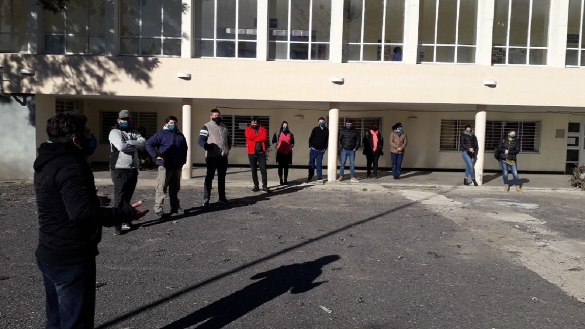 Asamblea en el Hospital Escuela de Salud Mental