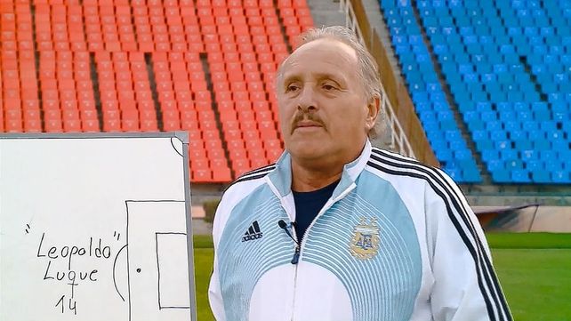 Luque evoluciona, pero sigue internado por coronavirus