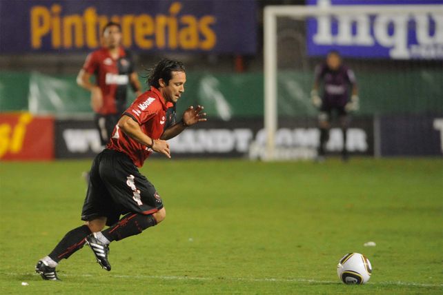 El delantero Diego Torres