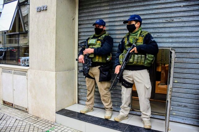 La TOE estuvo apostada en la puerta del Sindicato de Trabajadores Municipales