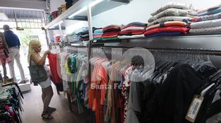 La mayoría de los comercios trabajarán a puertas abiertas este miércoles feriado