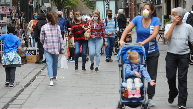 En la ciudad bajó la positividad en los testeos pero se mantiene altísima la tasa de incidencia
