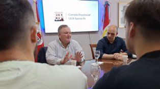 El Presidente de la UCR Felipe Michlig recibió a dirigentes estudiantiles de Franja Morada