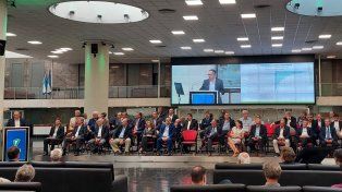 Anuncio. El plan 2023/2033 se presentó en la Bolsa de Buenos Aires.