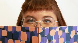 Anne Gabillot: la artista que defiende la alegría
