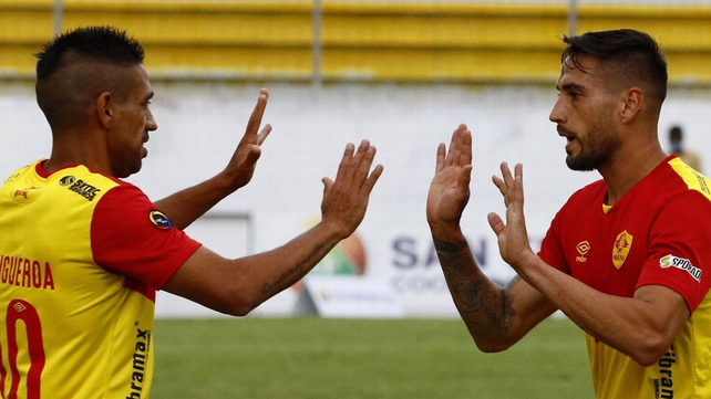 Ecuador: Goles argentinos en el empate entre Aucas y Delfín