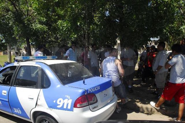 Se mantiene la protesta policial y gendarmería recorre las calles