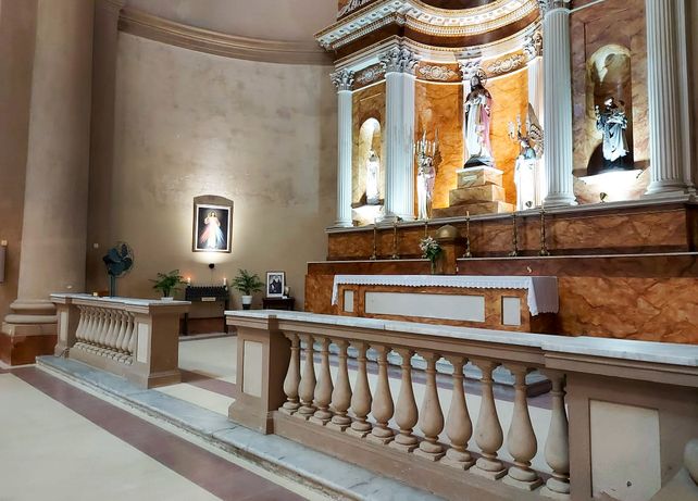 Mausoleo. En una de las naves laterales de la Basílica Inmaculada de Concepción del Uruguay se construirá el monumento en su memoria.